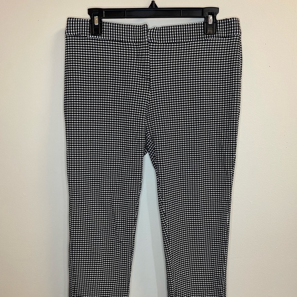 Patterned Pantsuit - Picture 3 of 4